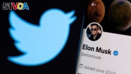 Elon Musk's twitter account is seen on a smartphone in front of the Twitter logo in this photo illustration taken, April 15, 2022. (REUTERS/Dado Ruvic/Illustration/File Photo)