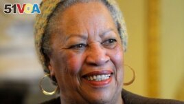 FILE - PEN America says that more than a thousand different books have been banned from classrooms and school libraries in the U.S., including one from Nobel Prize winner Toni Morrison. (REUTERS/Philippe Wojazer) 