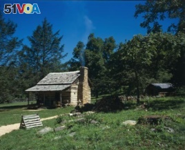 The 1890 single-crib log William Lawless Billy Ramsey cabin.