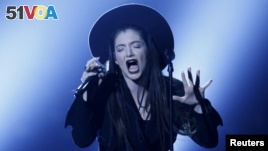 San Francisco Radio Stations Ban Lorde's 'Royals'