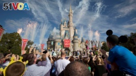FILE - Fireworks go off around Cinderella's castle in Lake Buena Vista, Florida, December 6, 2012. (REUTERS/Scott Audette/File Photo)