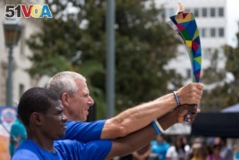 The welcoming ceremony for Namibian, Singaporean, and Tanzanian Special Olympics teams at Pasadena, California, July 22 (VOA photo -Ronen Tivony)