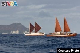 Hawaiian Canoe to Navigate Around the World