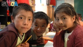 School children in Guatemala. (file USAID)