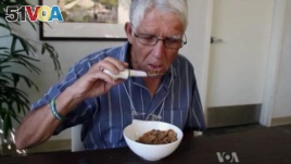 'Smar' Spoon Allows Parkinson's Sufferers to Feed Themselves