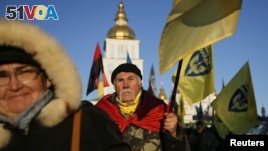Observers Say Ukraine’s Problems Are Also Russia’s