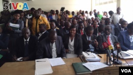 Teachers attend hearing in Nairobi, Kenya, Sept. 28, 2015 (Photo: J. Craig / VOA) 