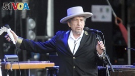 FILE - The organization the gives out the Nobel Prize announced on Wednesday that Bob Dylan would receive his medal and diploma this weekend in Sweden.
