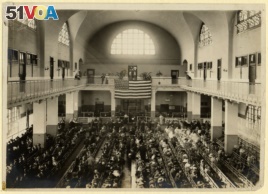 The Great Hall at Ellis Island, circa 1912, where immigrants underwent medical and legal examinations before immigration officers. (NPS/Statue of Liberty NM)