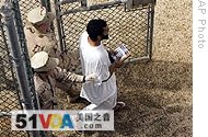 Australia Considers US Request to Resettle Guantanamo Inmates