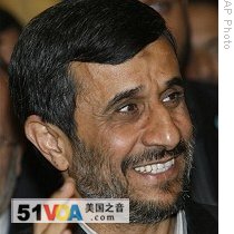 Iran President Mahmoud Ahmadinejad, on his arrival for a meeting with UN Secretary-General Ban Ki-moon, in Geneva, 20 Apr 2009<br />