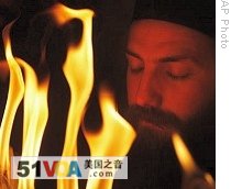 Orthodox Christians Celebrate Holy Fire Ritual in Jerusalem