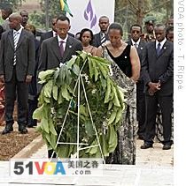President Kagame and First Lady Jeanette Kagame place wreath at genocide memorial site at Nyanza, near Kigali, 7 Apr 2009