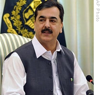 Pakistani PM Yousuf Gilani discusses military operation in Swat Valley in Islamabad, 18 May 2009