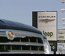 Businessmen, Senators Concerned by US Car Dealership Closures