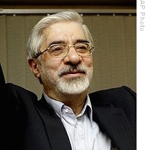 Top Iran Hardline Paper Calls for Mousavi Treason Trial