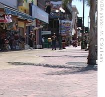 Small Businesses Struggle in Border City of Tijuana