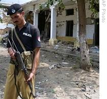 Suicide Blast Kills 16 in Pakistan's Swat Valley