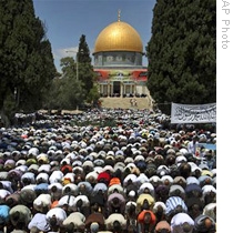 Palestinians Observe Ramadan under Tight Israeli Security