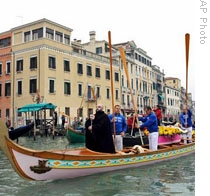Venice Losing Residents But Not Dead Yet